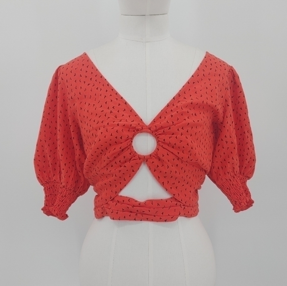 Urban Outfitters | cropped top